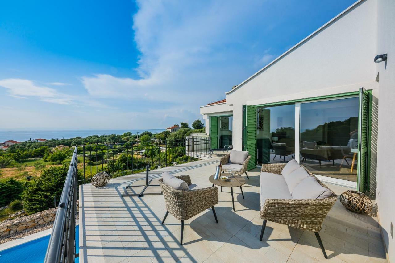 Villa Bramasole Lun 诺瓦利娅 外观 照片